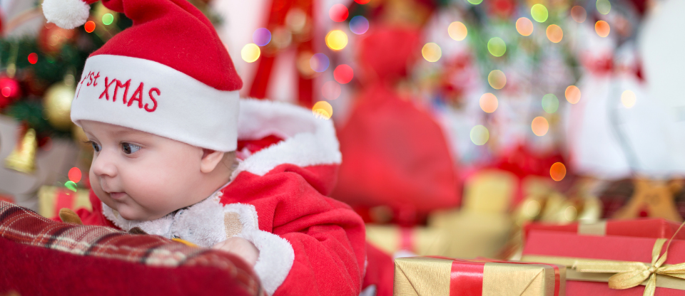10 Ways To Celebrate Your Baby's First Christmas