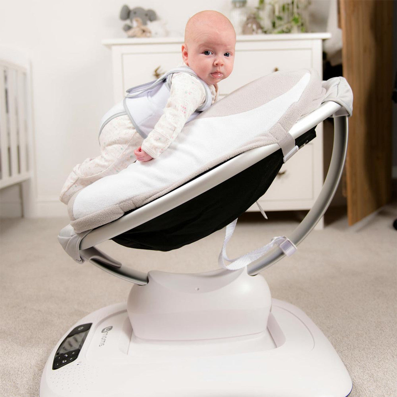Silent Reflux in Babies: Signs, Remedies & Relief