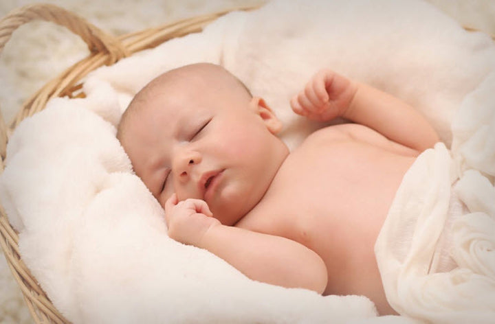 Helping your baby sleep safe in the warmer weather by Babocush.com